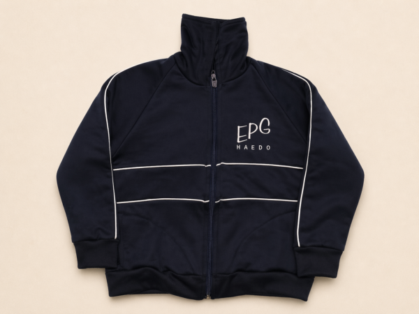 Campera frisada - Uniforme Colegio Elmina Paz de Gallo.