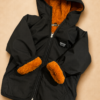 Campera impermeable forrada negro - naranja