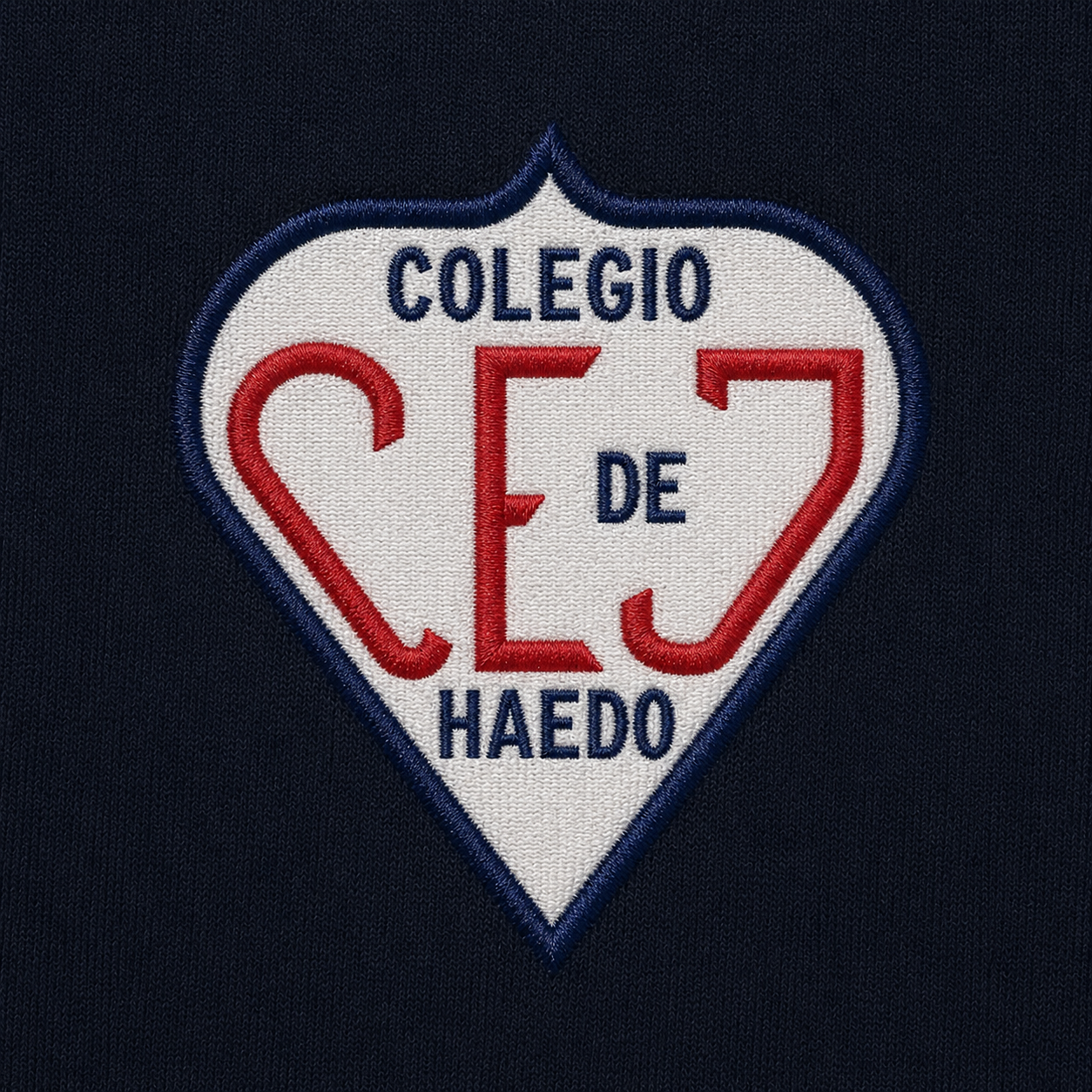 Bermuda colegial - Uniforme Colegio San Carlos Borromeo.
