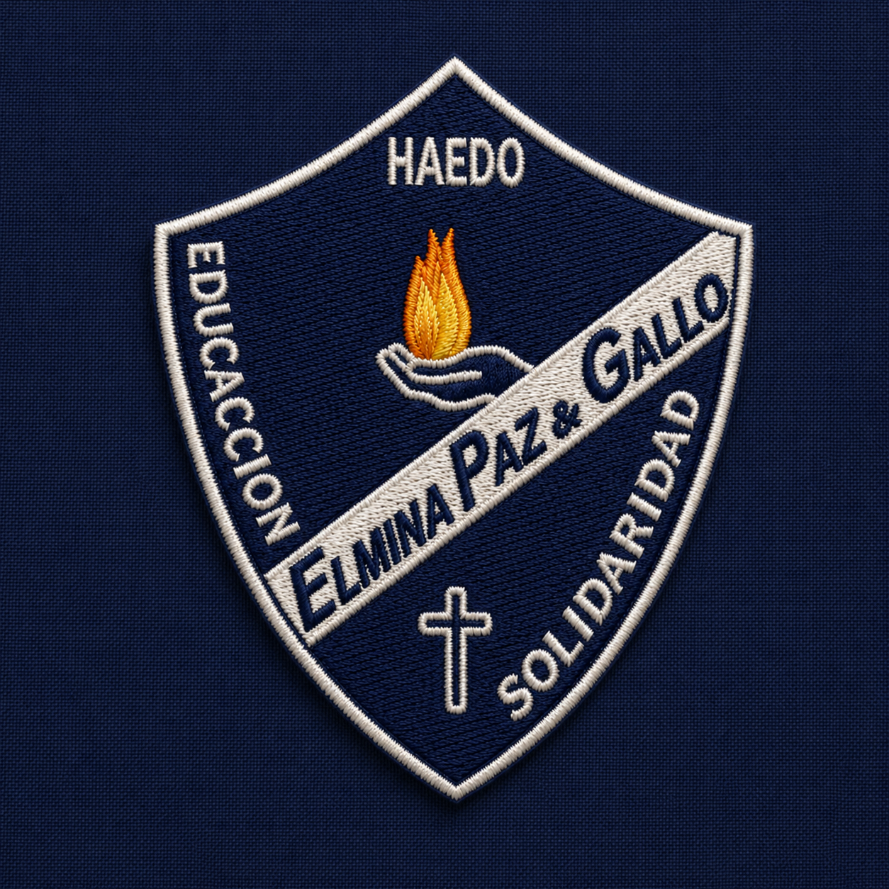 Bermuda colegial - Uniforme Colegio San Carlos Borromeo.