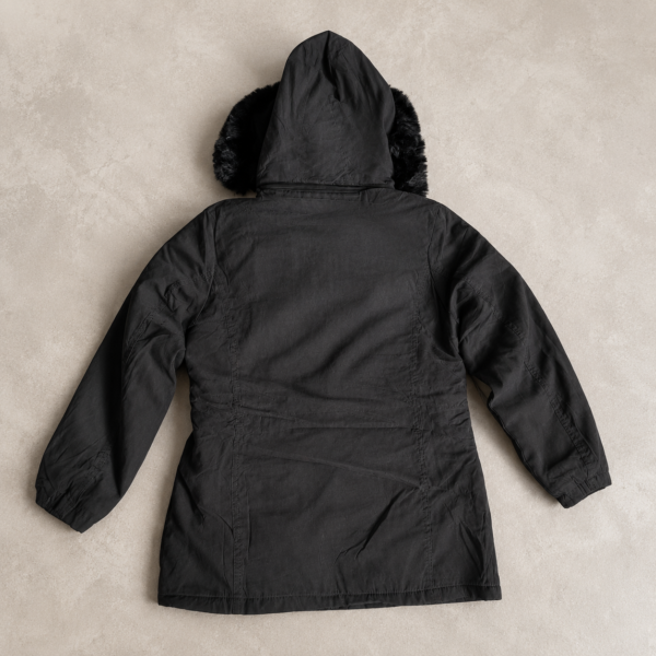 Campera de corderito negra