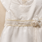 Vestido arreglo tres rosas.