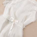 Vestido lazo con moño.