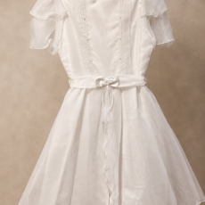 Vestido lazo con moño.