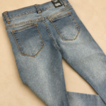 Jean 983