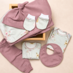 AJUAR CELESTE Y VIOLETA 1 Box bienvenida - Rosas
