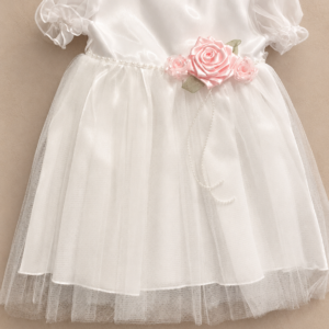Vestido cinto de perlas