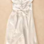 Vestido arreglo plateado.