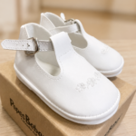Sandalias blancas