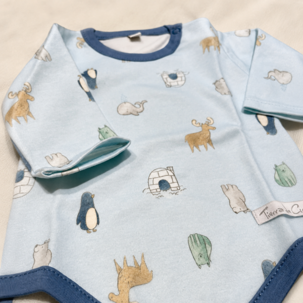 Body celeste con animalitos