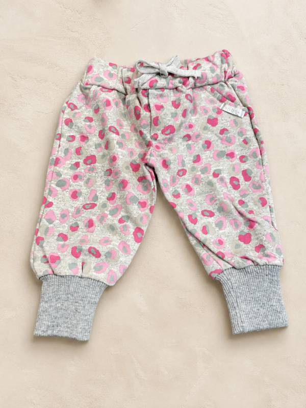 Jogging animal print