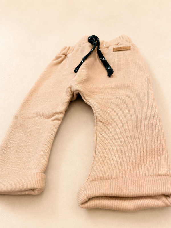 este1 Jogger con frisa - Balti