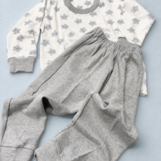 Pijama estrellas