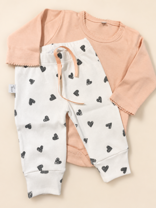 12bbd7b5-5b3e-44cf-98d0-646502cb28a3 Conjunto corazones