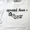 Box (7) Remera spread love