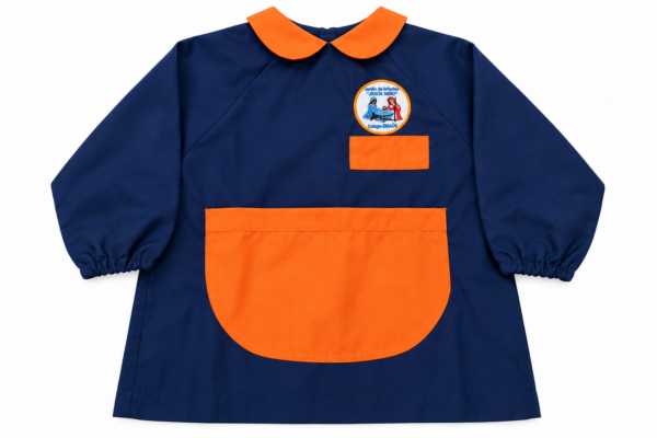 e5897091-dfdf-44b3-96f3-f7e2c6ea7ddf Guardapolvo y bolsita - Uniforme Jardín Emaús - Sala naranja.